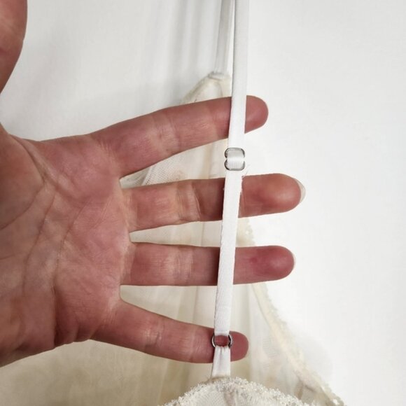 BHLDN Yoanna Baraschi Sunita White Boho Lace Bridal Short Romper Size M - Picture 10 of 16